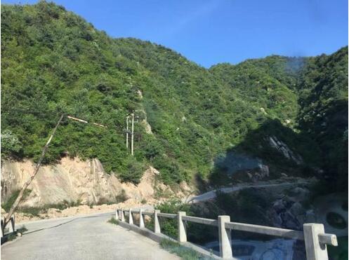 福银高速客车造加持 凶犯纵火致8死5伤
