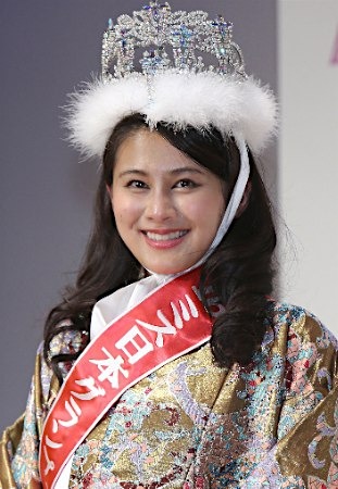 2016日本小姐大赛揭晓 女大学生家世显赫终夺冠