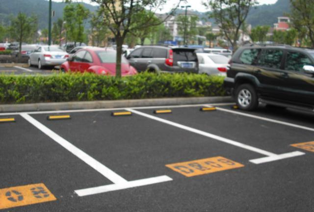 青岛将新增停车位5000个 全力建设互联网+停车智能系统