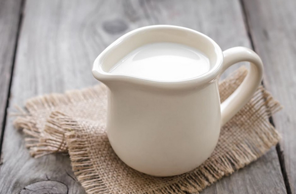 科学家证实:蟑螂奶营养是牛奶3倍
